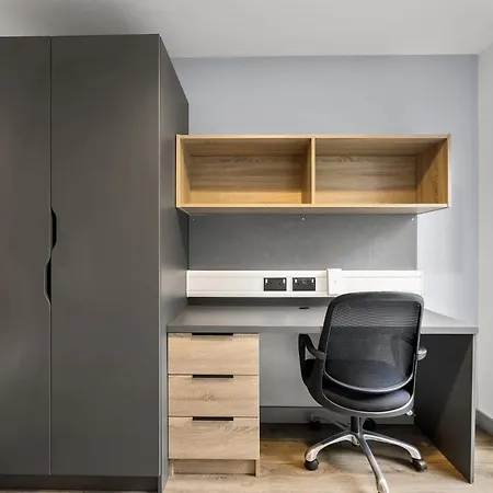 With Ensuite Bathroom Near בית נופש קורק